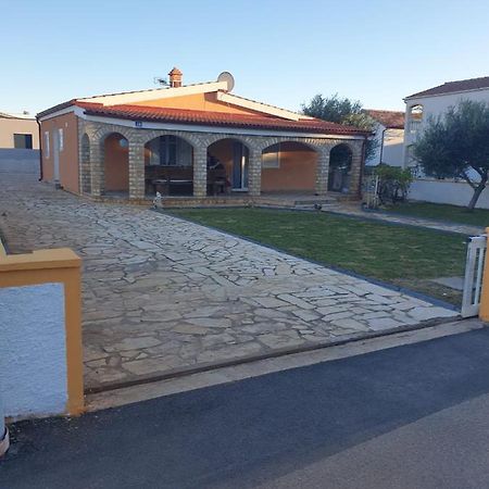 Studio Apartman I Mali Apartman Вир Экстерьер фото