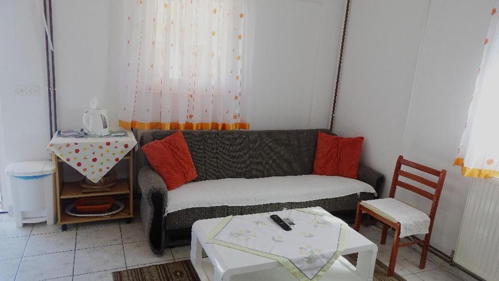 Studio Apartman I Mali Apartman Вир Экстерьер фото
