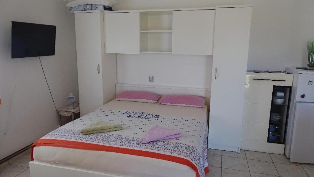 Studio Apartman I Mali Apartman Вир Экстерьер фото